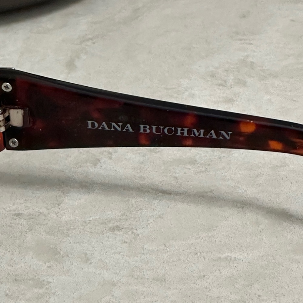 Dana Buchman Brown Sunglasses with Tinted Lenses - Picture 5 of 6